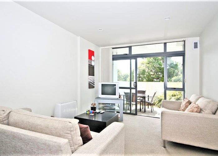  at 2H/6 Piwakawaka Street, Eden Terrace, Auckland City, Auckland