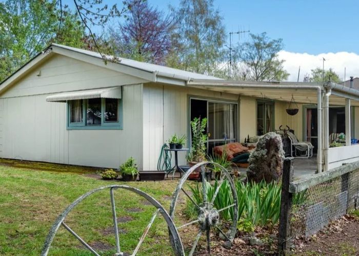  at 3/211 Taupahi Road, Tūrangi