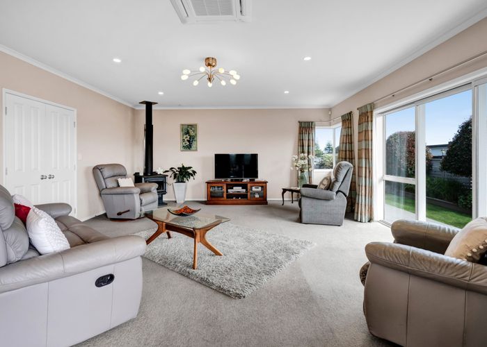  at 5 Vardon Way, Waiwhakaiho, New Plymouth, Taranaki