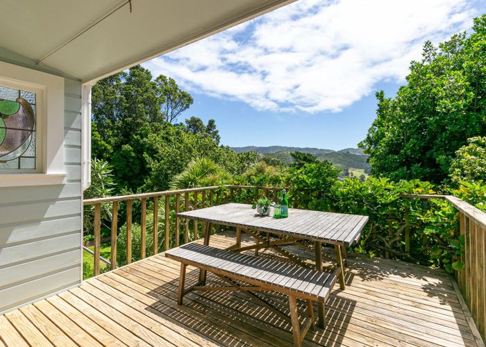  at 32 Volga Street, Island Bay, Wellington