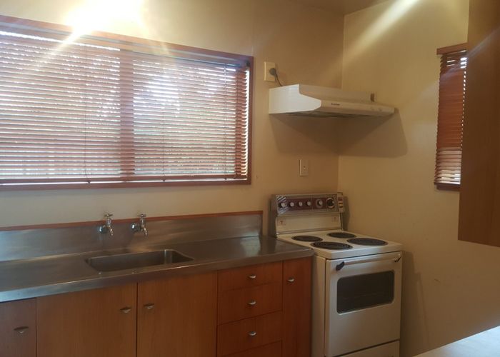  at 2/17 Rosewarne Street, Spreydon, Christchurch City, Canterbury
