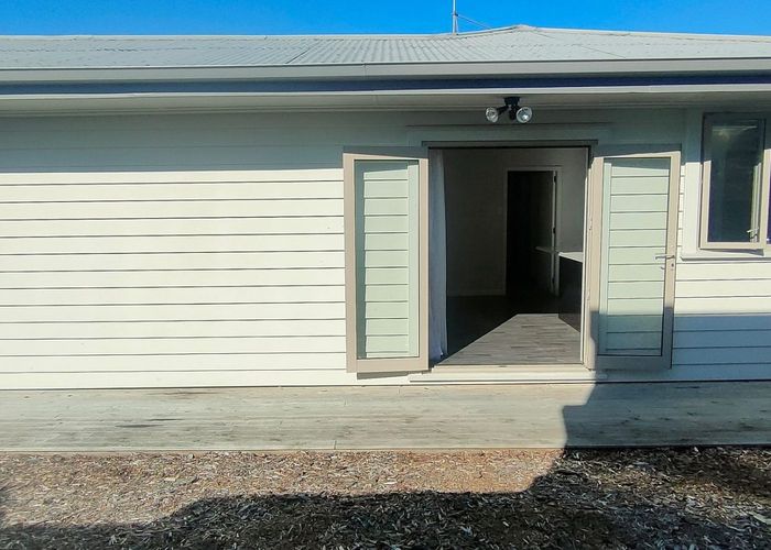 at 8 Avenue Road, West End, Timaru, Canterbury