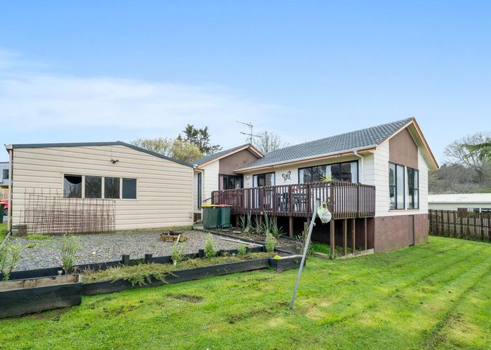  at 10 Cadiz Place, Red Hill, Papakura, Auckland