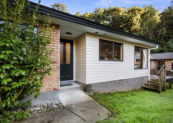  at 90 Raukawa Street, Stokes Valley, Lower Hutt, Wellington