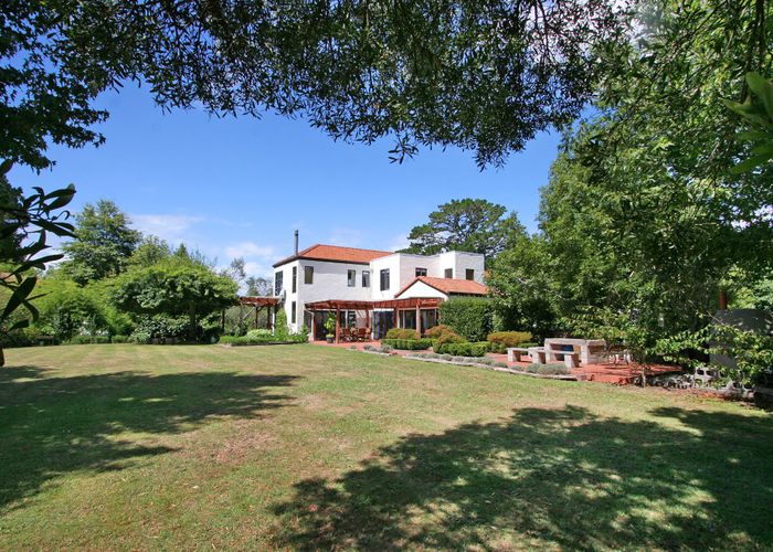  at 60 Elmore Road, Albany