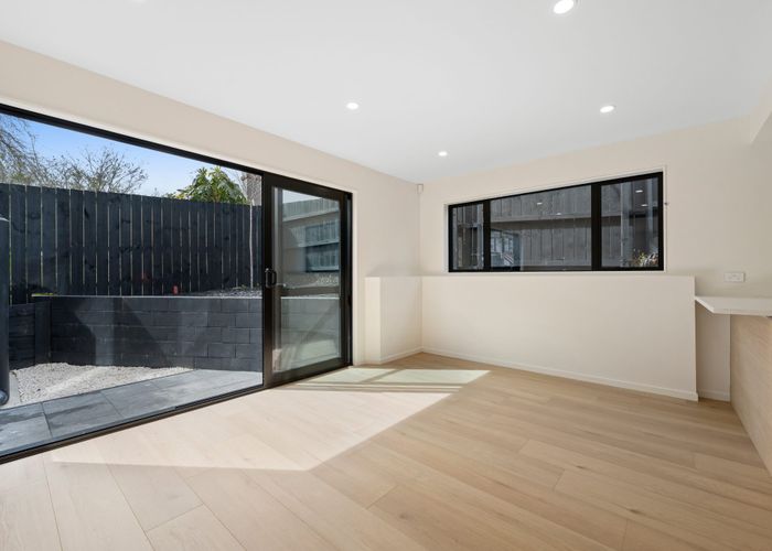  at 5-6, 1664 Great North Road, Avondale, Auckland City, Auckland