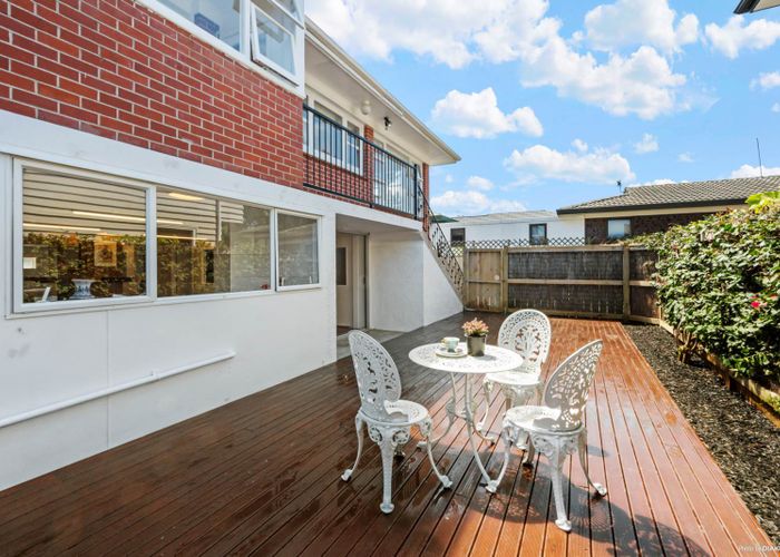  at 1400 Dominion Road, Mount Roskill, Auckland