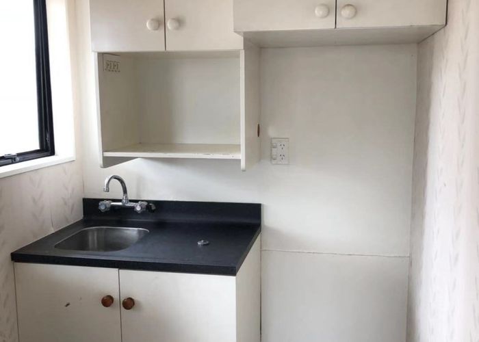  at 4B Frances Street, Hamilton East, Hamilton, Waikato