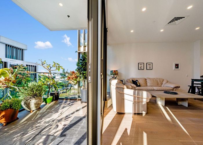  at 404/12 St Marks Road, Remuera, Auckland