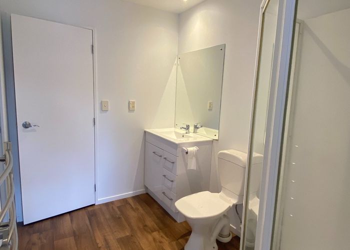  at 28 Malaspina Place, Papatoetoe, Manukau City, Auckland
