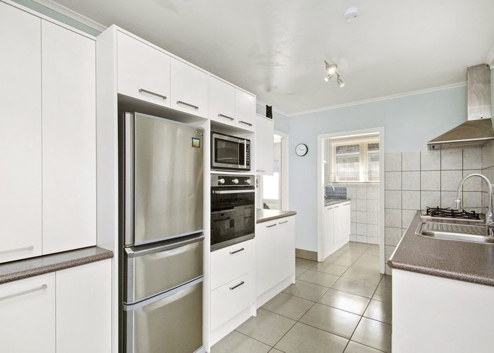  at 50 Oregon Drive, Maoribank, Upper Hutt, Wellington