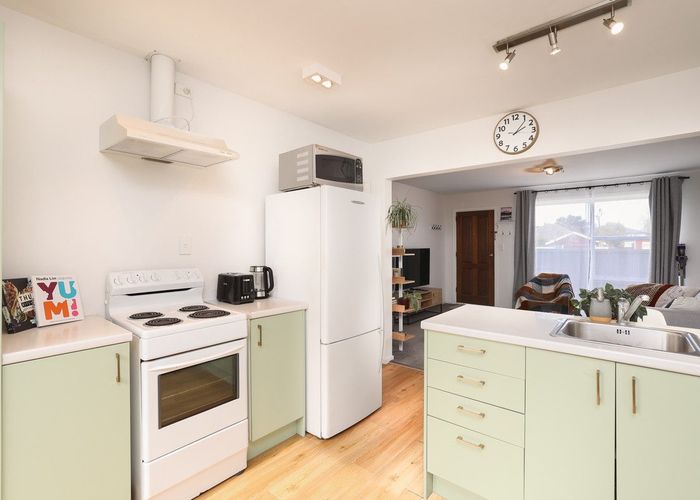  at 82 Pacific Road, North New Brighton, Christchurch