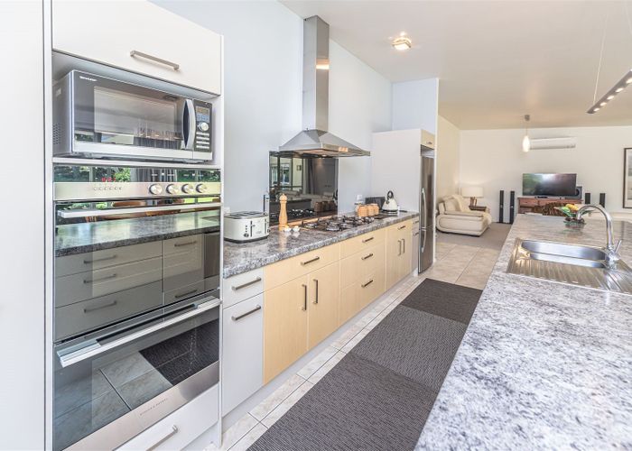  at 12 Cotswolds Close, Otamatea, Whanganui