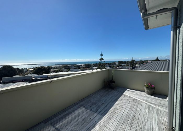  at 5 South Road, Moturoa, New Plymouth