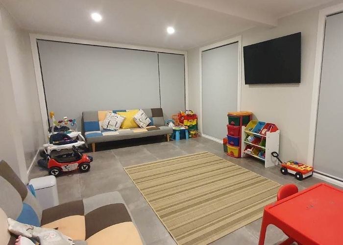  at 23 Vanbrugh Place, Bucklands Beach, Manukau City, Auckland