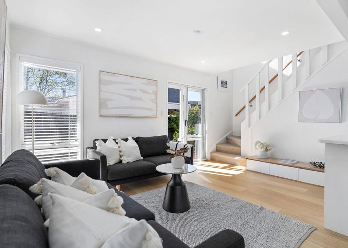  at 4/31 Wairakei Street, Greenlane, Auckland City, Auckland