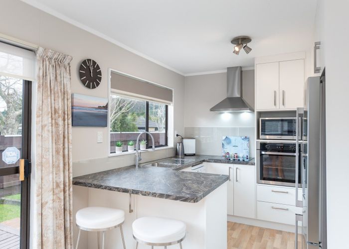  at 1/9 Korau Grove, Stokes Valley, Lower Hutt, Wellington