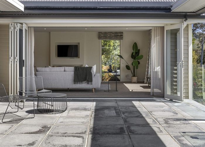  at 89 Panorama Road, Clifton, Christchurch