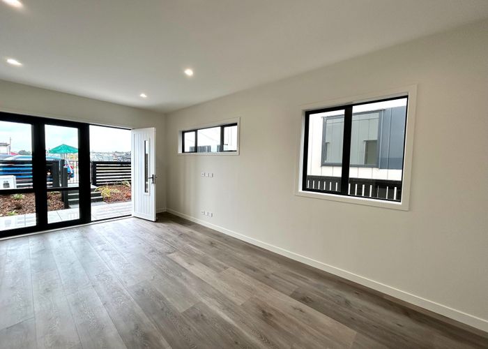  at 32 Long George Dr, Flat Bush, Manukau City, Auckland