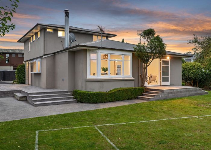  at 9 Grassmere Street, Papanui, Christchurch City, Canterbury