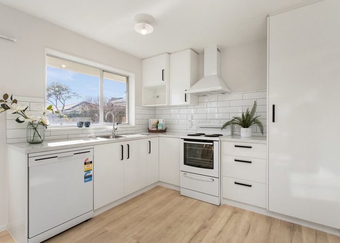  at 5 Kawau Crescent, Bromley, Christchurch City, Canterbury