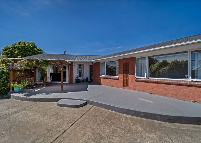  at 21 Kent Lodge Avenue, Avonhead, Christchurch City, Canterbury
