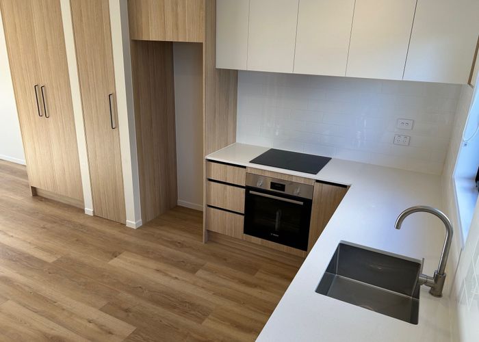  at 16/506 Glenfield Road, Glenfield, North Shore City, Auckland