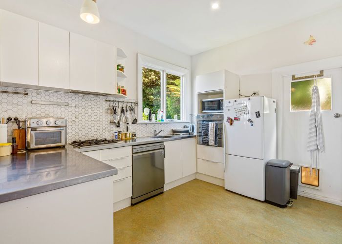  at 15 & 15A Maheno St, Maori Hill, Dunedin, Otago