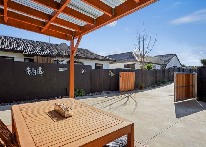  at 5B Hayley Grove, Papamoa Beach, Papamoa