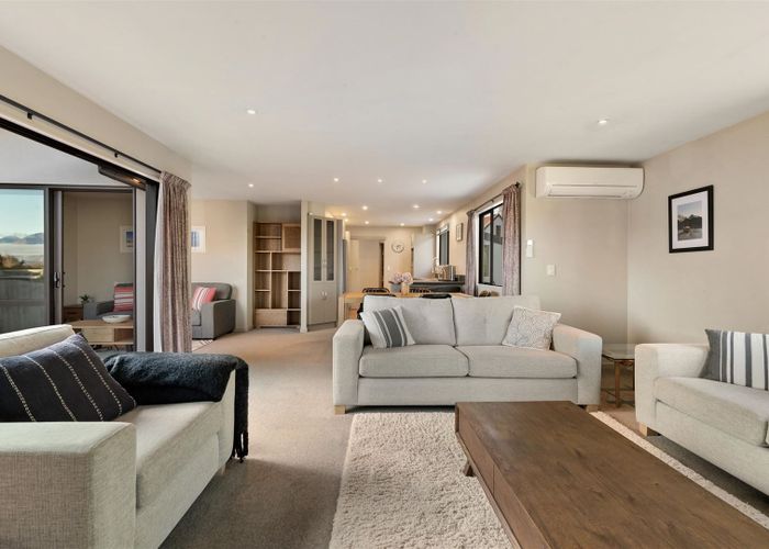  at 31 Cedar Drive, Kelvin Heights, Queenstown