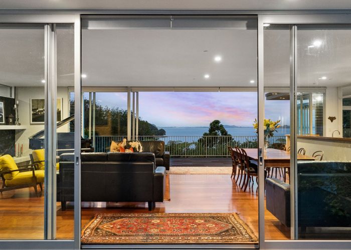  at 730A South Titirangi Road, Titirangi, Waitakere City, Auckland