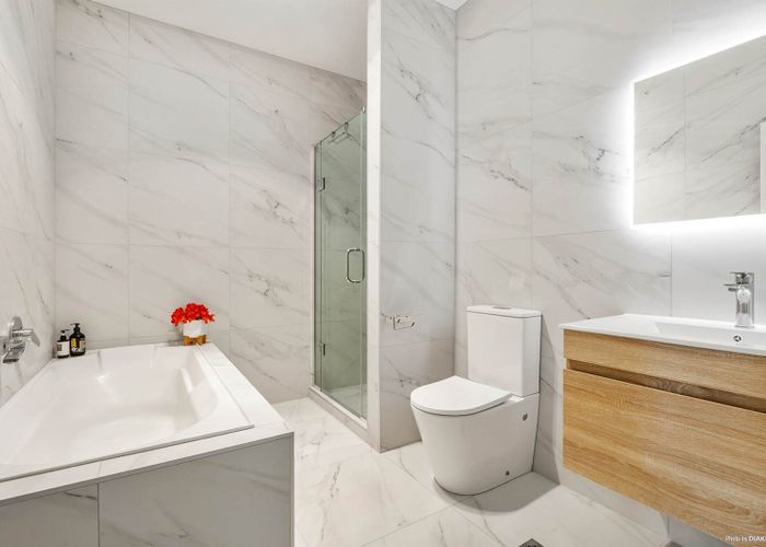  at 38 Neretva Avenue, Massey, Waitakere City, Auckland