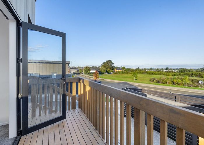  at 17 Patrick Rice Drive, Swanson, Waitakere City, Auckland