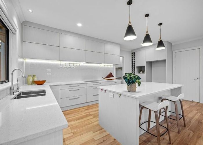  at 5 Kingfisher road, Silverdale, Rodney, Auckland