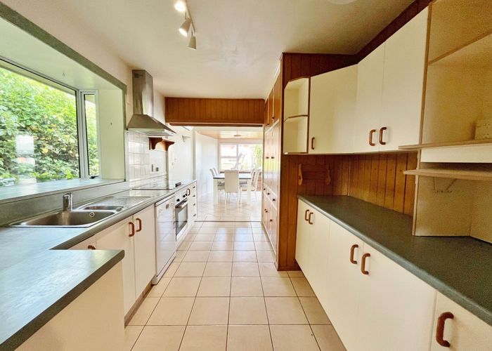  at 76 Peer Street, Upper Riccarton, Christchurch