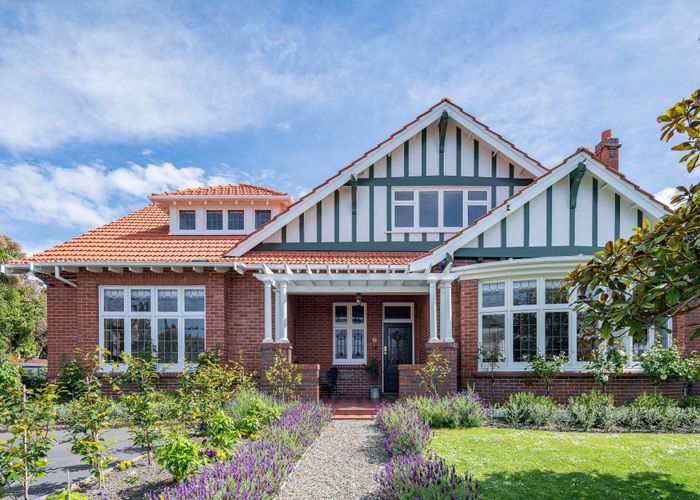  at 15 Ings Avenue, Saint Clair, Dunedin, Otago