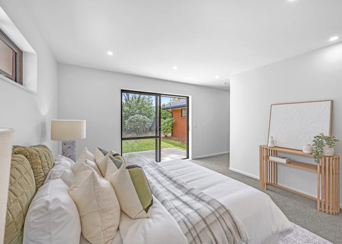  at 33 Royal Park Drive, Parklands, Christchurch City, Canterbury