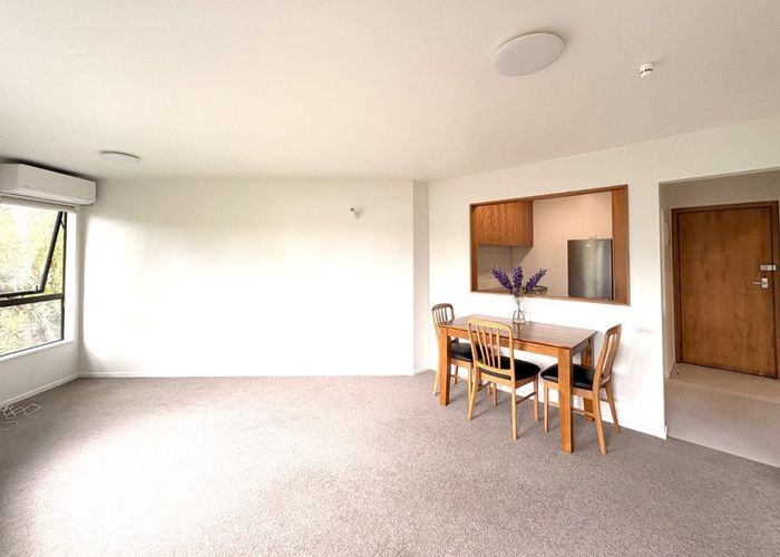  at 6B Gill Road, Lowry Bay, Lower Hutt, Wellington