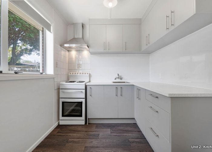  at 15 Freshney Place, Hill Park, Manukau City, Auckland