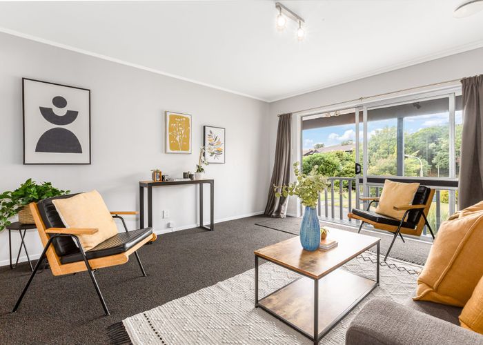 at 7 Halyard Place, Whitby, Porirua