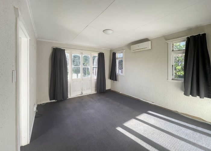  at 24 McKenzie Street, Levin, Levin