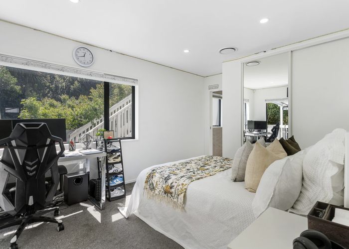  at 5A Vonnell Place, Birkdale, Auckland