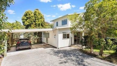  at 205D Henderson Valley Road, Henderson, Auckland