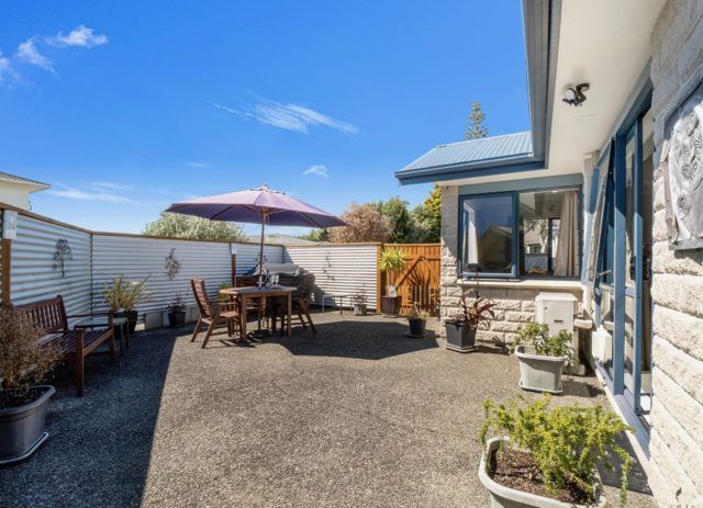  at 32 Somerset Cres, Highbury, Palmerston North, Manawatu / Whanganui