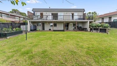  at 5 Stapleford Crescent, Browns Bay, Auckland
