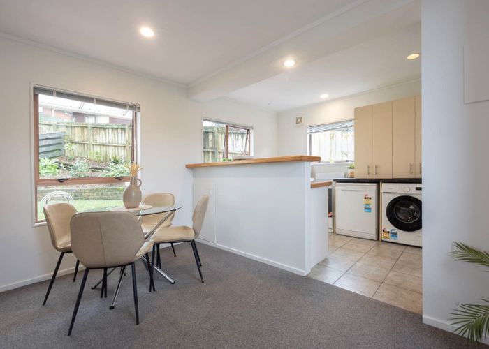  at 2/45B Pleasant Street, Onehunga, Auckland City, Auckland