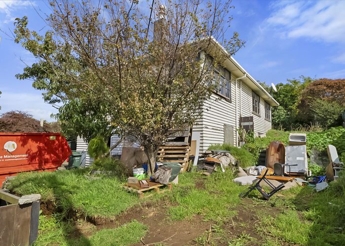  at 77 Mould Street, Waitara, Waitara