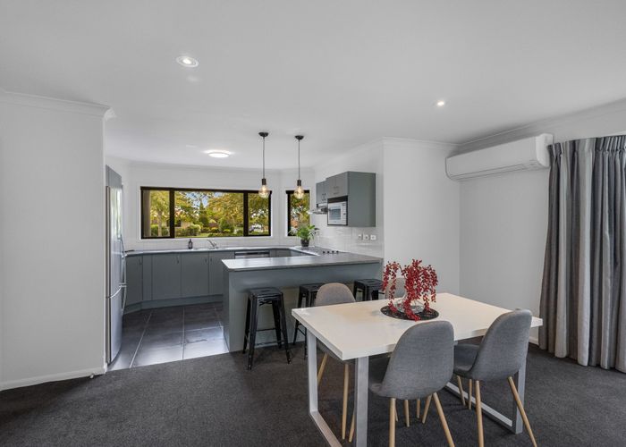  at 15 Macartney Avenue, Halswell, Christchurch