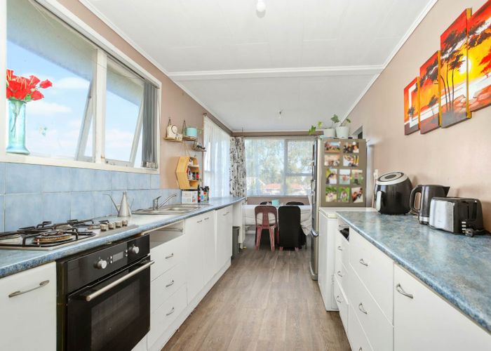  at 25 Cramond Drive, Mangere East, Auckland