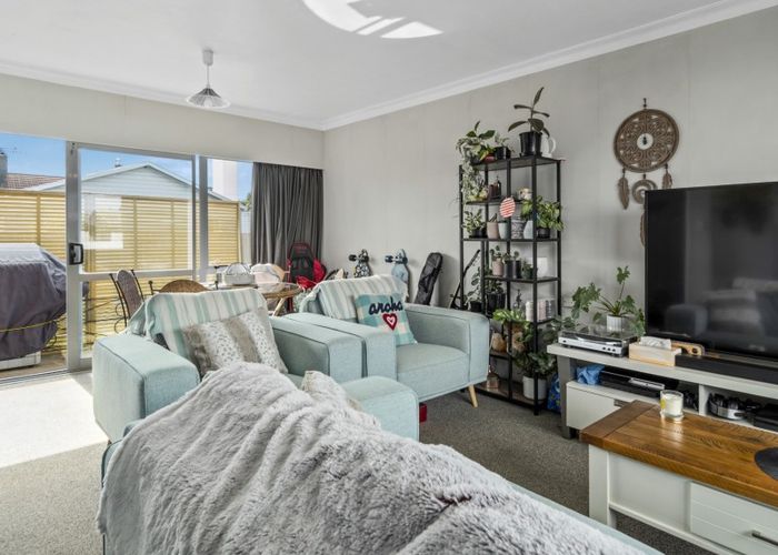  at 2/128 Sixteenth Avenue, Tauranga South, Tauranga